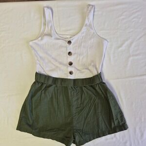 Women's White Ribbed Tank Button Front Olive Green Shorts Set Size L